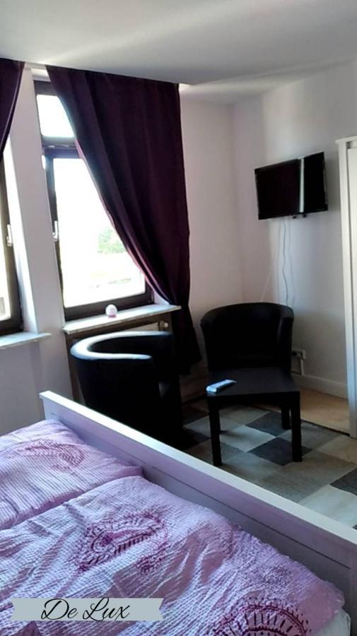 De Lux Gaestehaus Völklingen 외부 사진